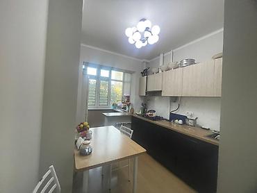 3 комнаты, 65 м², 105 серия, 3 этаж, Евроремонт at lalafo.kg 3 комнаты, 65 м², 105 серия, 3 этаж, Евроремонт