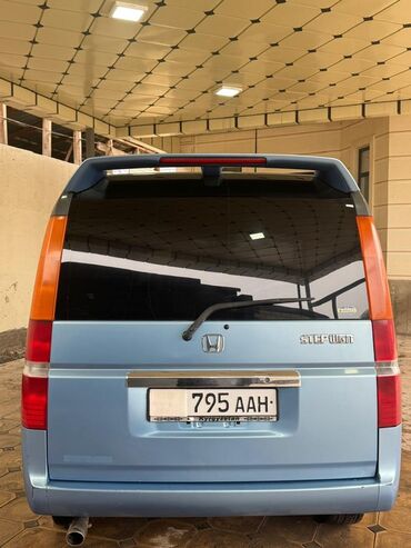 Honda: Honda Stepwgn: 2003 г., 2 л, Минивэн — 2