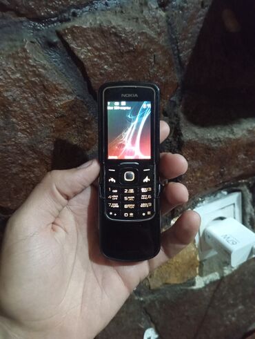 ikinci əl planşet: Nokia N86 8Mp