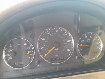 Mercedes-Benz: Mercedes-Benz ML-Class (W163) SUV - Kuzov: qara rəng, 5 qapı — 17