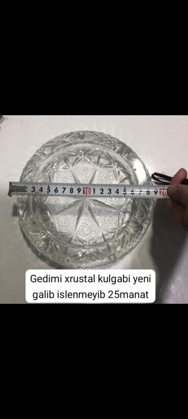 xrustal qablar aliram: Xrustal kulgabi gedimidi 25manat