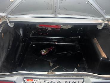 ВАЗ (ЛАДА): ВАЗ (ЛАДА) 2107: 2005 г., Механика, Бензин — 2