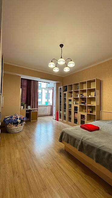 фурманова: 2 комнаты, 118 м², Азия Молл 2 этаж — 1