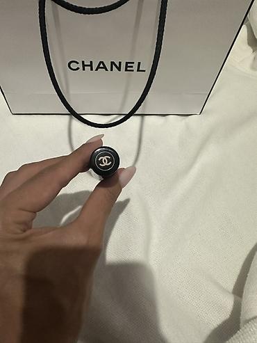 CHANEL makiyaj fırçası – kompakt - Brend: CHANEL - Növ: Portativ