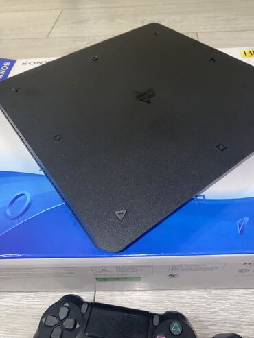 playstation 4 бу: PlayStation 4, 1 Tb. Состояние отличное 🔥🔥🔥 Один джойстик в комплекте