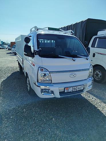 ford cargo: Hyundai Porter II — компактный городской грузовик с двухрядной кабиной — 5
