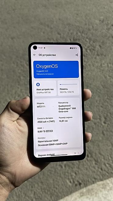 pro m1: OnePlus 9RT, Б/у, 256 ГБ, цвет - Черный, 1 SIM, 2 SIM, eSIM — 3