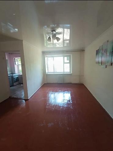 60000: 1 комната, 30 м², Хрущевка, 1 этаж, Косметический ремонт — 3