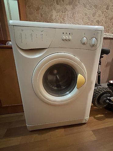 indesit: Пральная машина Indesit, фронтальная загрузка. Характеристики: - Тип — 1