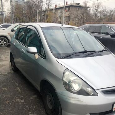 панел на фит: Honda Fit: 2002 г., 1.3 л, Вариатор, Бензин