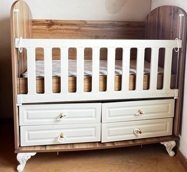 uşaqlar ucun: Usaq kravati satilir sokulmus veziyyetdedir matrasida var whatsapp