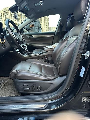 gra: Hyundai Grandeur: 2019 г., 2.4 л, Автомат, Гибрид, Седан — 10