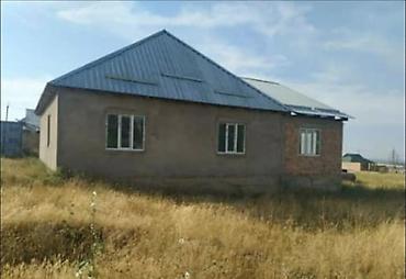 Продажа коттеджей и домов: 🏡 Продаётся дом в селе Кызыл-Туу 🏡 📍 Локация: Кызыл-Туу 📐 — 3