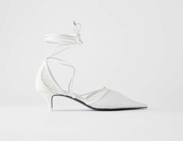 zara crni prsluk: Sandals, Zara, 40