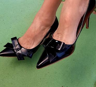 bluza za devojcice g: Crne lak cipele NOVE duzina stopala 24,5cm 38/39 — 1