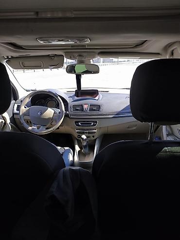 рено сандеро запчасти: Renault miniven/sedan interyeri – geniş və funksional salon - Salon — 3