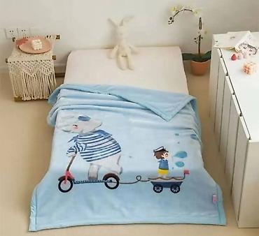 Ostali nameštaj: Dečije plišano ćebe – razni motivi. Materijal:mekani — 2