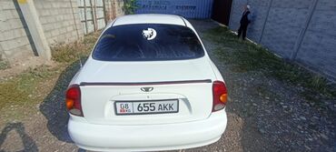 Другие Автомобили: Автомобиль седан, белый цвет. Основные детали по фото: - Кузов седан — 11