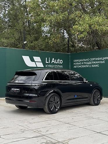акустика w210: Lixiang L7: 2026 г., 1.5 л, Автомат, Гибрид, Кроссовер — 3