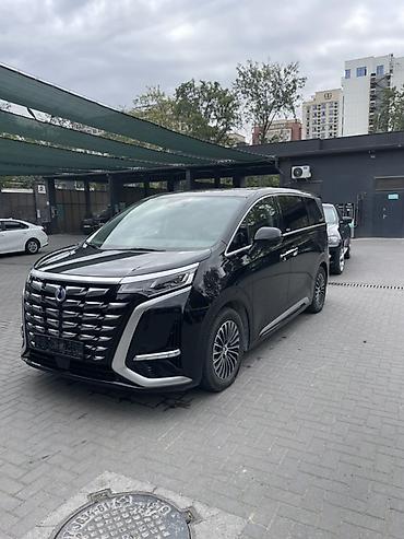 byd u8: BYD : 2023 г., 1.5 л, Автомат, Гибрид, Минивэн — 2