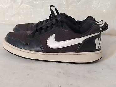 Patike: Nike patike broj 39-700 dinara Veoma dobro stanje Broj 39 Gaziste 24,5 na lalafo.rs — 1 Patike: Nike patike broj 39-700 dinara Veoma dobro stanje Broj 39 Gaziste 24,5 — 1