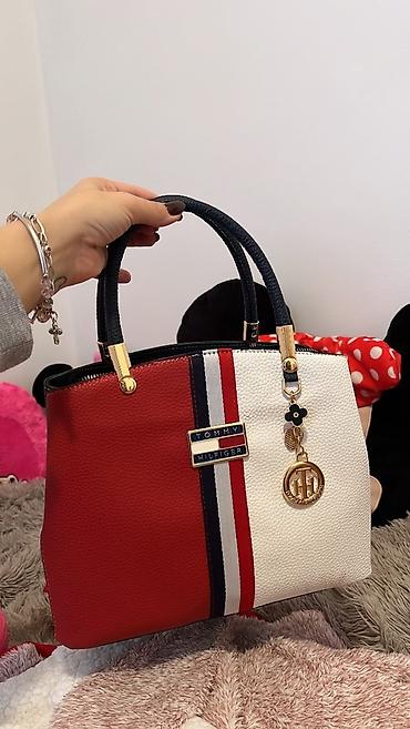 mona torb: Tommy hilfiger torba kozna nova snizena 2000 din — 1