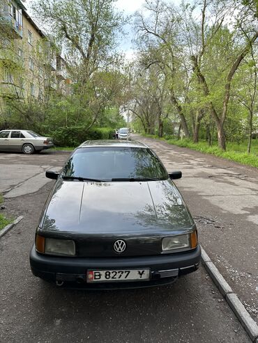 пассать: Volkswagen Passat: 1990 г., 1.8 л, Механика, Бензин, Седан