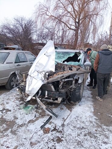 машины в аварийном состоянии: Toyota Camry: 2010 г., 2.5 л, Автомат, Бензин