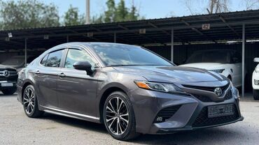 Toyota: Toyota Camry: 2017 г., 2.5 л, Автомат, Бензин, Седан