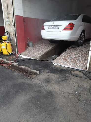 Binalar: Avtomobil yuma məntəqəsi və yanında ticarət/iaşə obyektləri - Birinci — 6