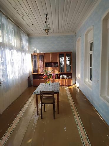 sabranda satilan evler: 7 otaqlı, 250 kv. m, Kredit yoxdur, Orta təmir — 6