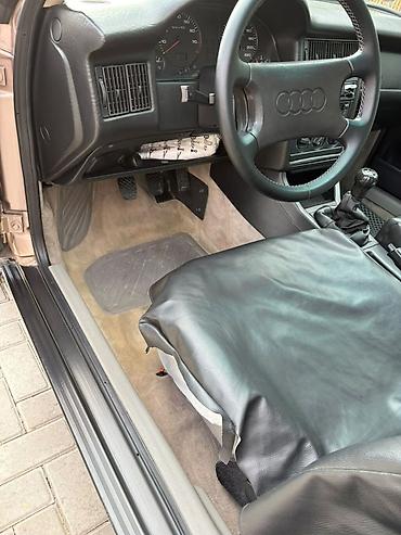 Audi: Audi 80: 1987 г., 1.8 л, Механика, Бензин, Седан — 9