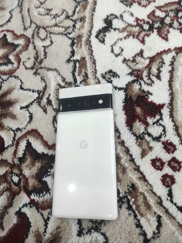 телефон покко: Google Pixel 6 Pro, Б/у, 128 ГБ, цвет - Бежевый, 1 SIM, eSIM