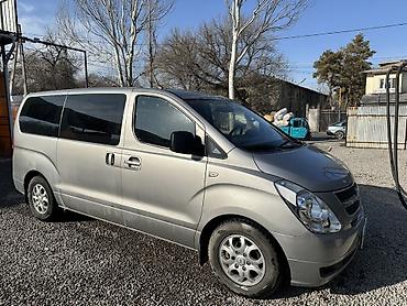 тандем европа: Hyundai Grand Starex: 2012 г., 2.5 л, Автомат, Дизель, Минивэн — 4