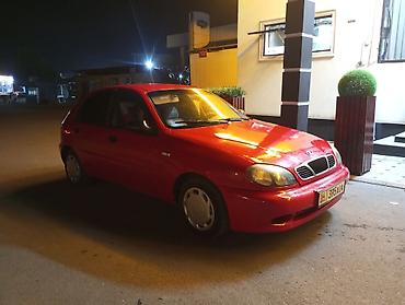 Унаа сатуу: Daewoo Lanos: 1999 г., 1.5 л, Кол менен иштөөчү, Бензин, Хетчбек — 1