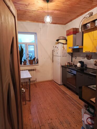 Həyət evləri və villaların satışı: Maştağa qəs. 4 otaqlı, 110 kv. m, Kredit yoxdur, Orta təmir — 9