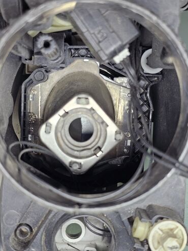 Передние фары: Передняя левая фара Volkswagen 2006 г., Б/у, Оригинал, Германия — 14