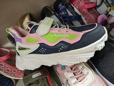 nike react: Девочковый кроссовки размери только 33 34 35 36 37 38 остались 600сом — 3