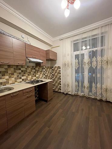 mida 455: Mənzil mida yaşayış kompleksində yerləşir. 3 otaqlıdır. Təmirdən yeni — 7