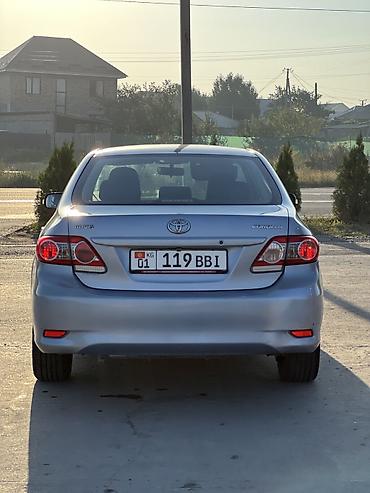 byd e9 1: Toyota Corolla: 2011 г., 1.3 л, Механика, Бензин, Седан — 9