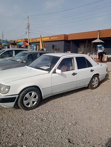 купить мерседес спринтер в европе: Mercedes-Benz W124: 1989 г., 2.3 л, Механика, Бензин, Седан