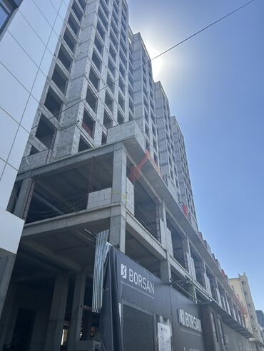 квартиры посуточно 2 комнатные: 2 комнаты, 67 м², Элитка, 3 этаж, ПСО (под самоотделку)