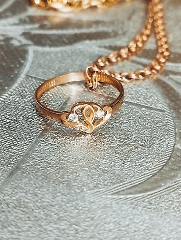 Наборы украшений: Золотые украшения, проба 585° В комплекте представлены несколько — 7