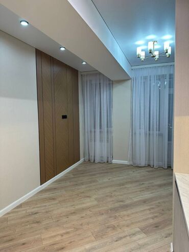 Продажа квартир: 1 комната, 54 м² — 18