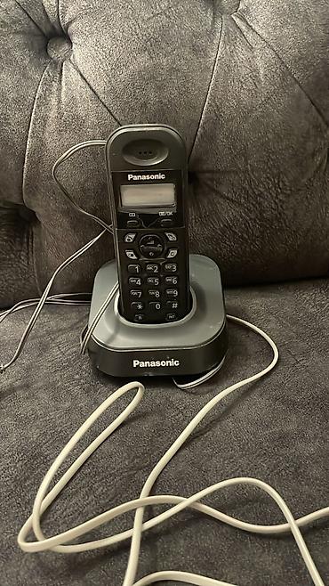 Panasonic telefon işləkdir 60 AZN alınıb satılır 15 AZN