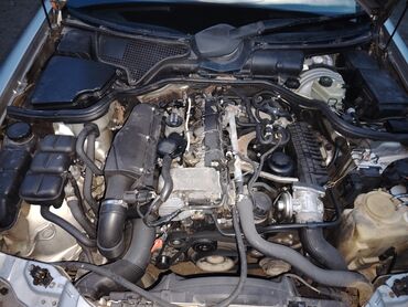 Mercedes-Benz: Mercedes-Benz E 220: 2.2 l | 2001 il Sedan — 7