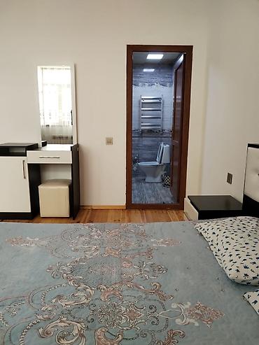 Günlük kirayə evlər: 220 kv. m, 7 otaqlı — 19