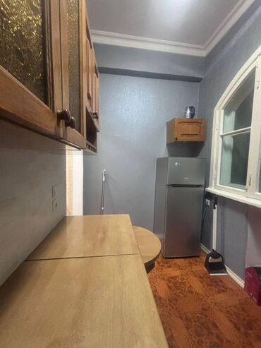 sumqayit 17 mkr: Türk səfirliyinin yanı 1 otaq mənzil əşyalı kirayə verilir. xidmət