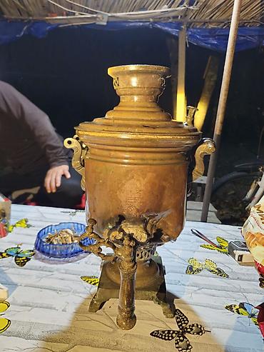 samovar 1870: Qədim samovar, 1889 il, Mis, Vəziyyəti: Qeyri-qənaətbəxş — 3