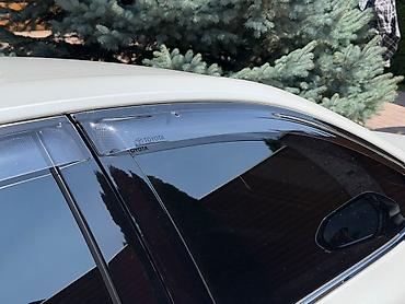 jetour dashing: Toyota Camry: 2025 г., 2.5 л, Автомат, Гибрид, Седан — 10